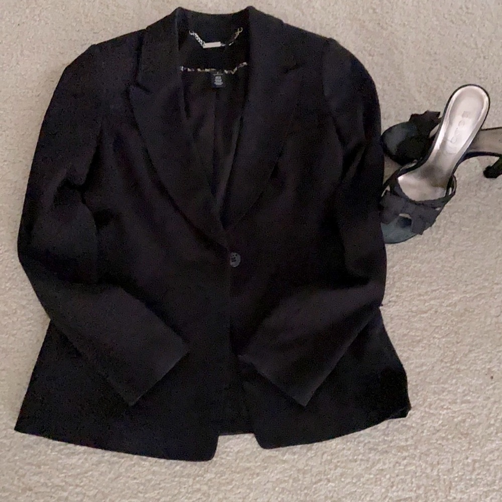 White House Black Market Women’s Black Blazer